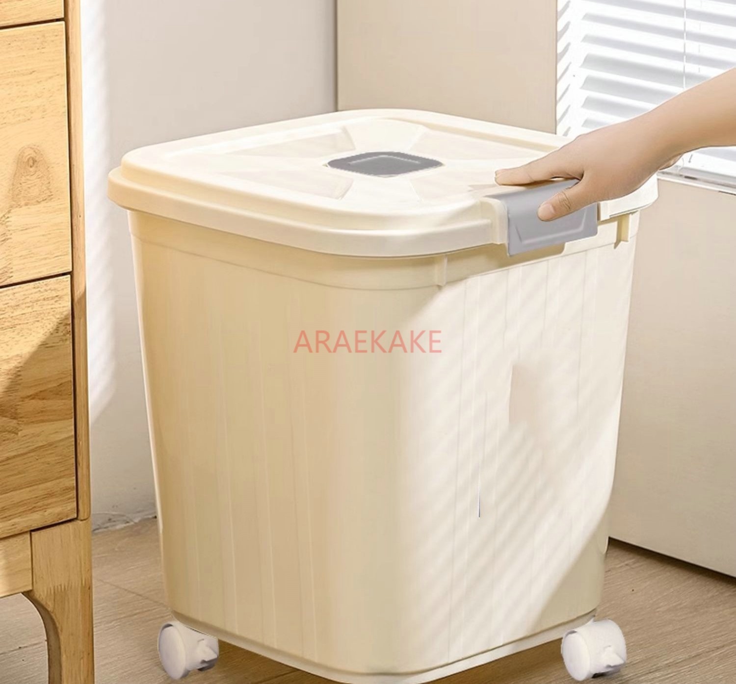 Food Storage Pet - Cat food storage bucket, dog food